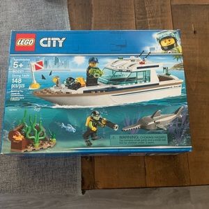 Brand new LEGO Diving Yacht